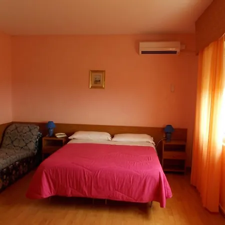 Отель Maremonti 3*