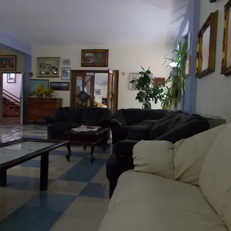 Maremonti Отель Вико-дель-Гаргано