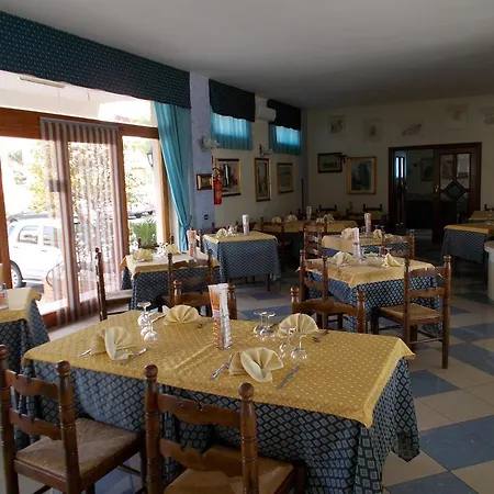 Отель Maremonti 3*