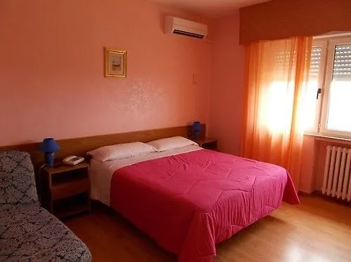 Отель Maremonti